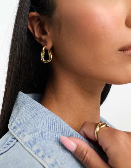 ASOS DESIGN 14k gold plated hoop earrings with twist hinge design, 2 of 4