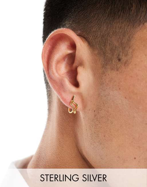 ASOS DESIGN – 14k guldpläterade örhängen i sterlingsilver och smält vågig design