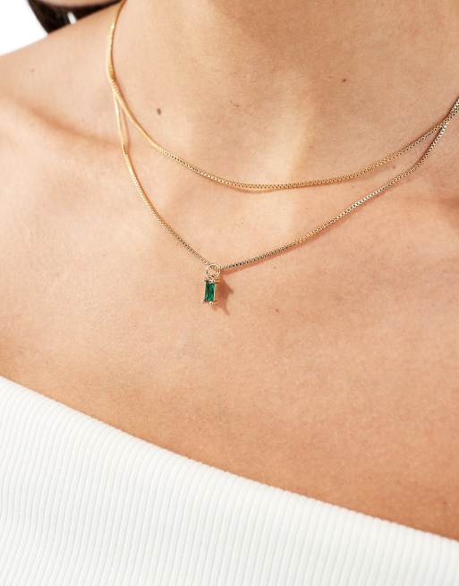 ASOS DESIGN – 14k guldpläterat halsband i flera rader med smaragdgrön sten och presentpåse