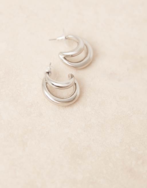 ASOS DESIGN 14k plated multirow hoop earrings in silver tone, 2 of 3