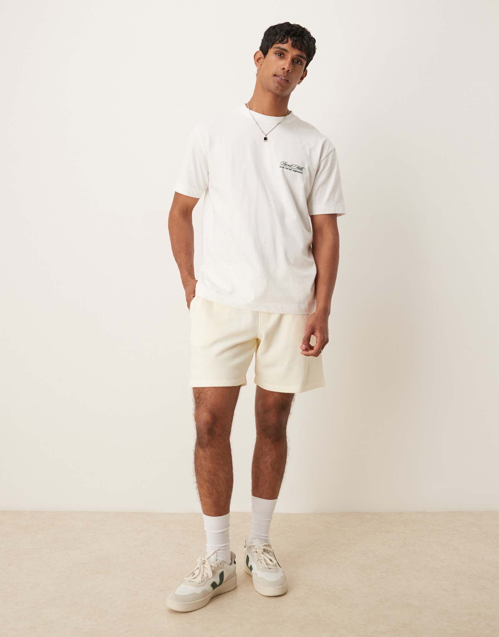 Шорты из поли-хлопка ASOS DESIGN длиной 17 см по внутреннему шву серого цвета