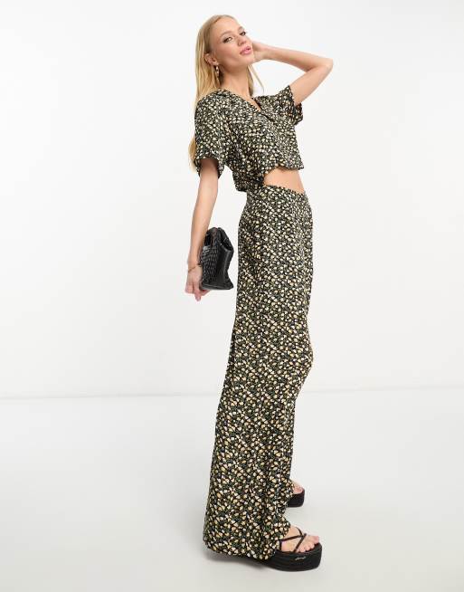ASOS DESIGN 2 in 1 shirt jumpsuit in yellow floral print, 2 of 4