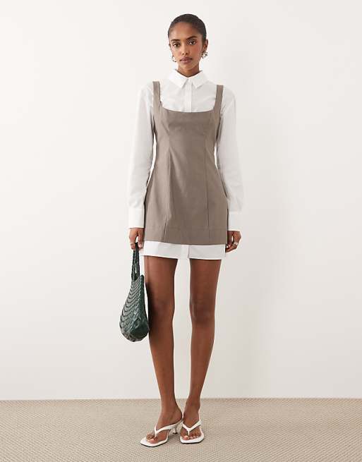 asos t shirt dress Design Fitted T-Shirt Mini in Blue this dress offers a regular fit with short sleeves and a stylish side split for ease of movement ASOS EDITION jersey contrast fabric