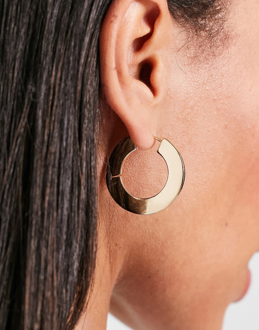 ASOS DESIGN 25mm hinge hoop earrings with flat design in gold tone