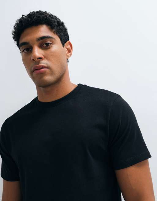 ASOS DESIGN – 2er-Pack Basic-T-Shirts in Schwarz und Weiß mit Regular-Fit-Schnitt, 2 von 5