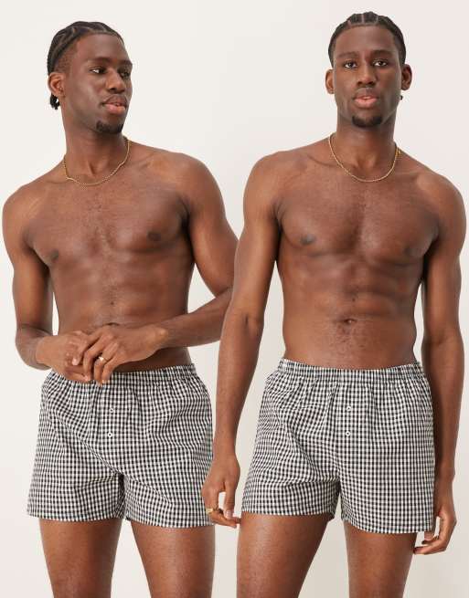 ASOS DESIGN – 2er-Pack gewebte Boxershorts mit Vichy-Karo in Marineblau und Schwarz