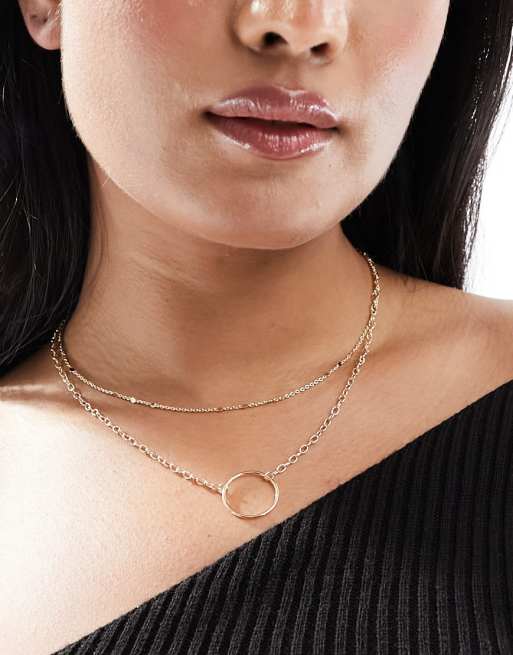 ASOS DESIGN – 2er-Pack goldfarbene Halsketten mit dünnem Kreisanhänger