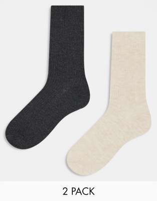 ASOS DESIGN - 2er-Pack knöchelhohe Feinstricksocken in verschiedenen Farben mit Rippenstruktur-Bunt