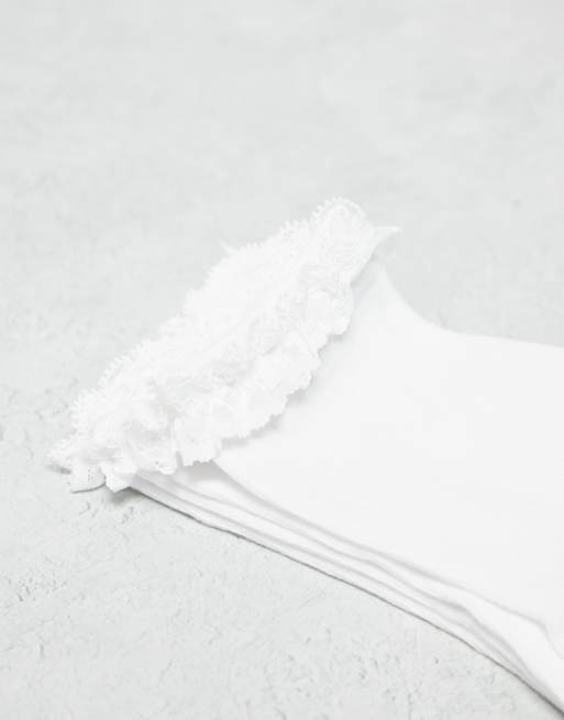 ASOS DESIGN – 2er-Pack knöchelhohe Socken in Weiß mit Rüschenkante , 4 von 4