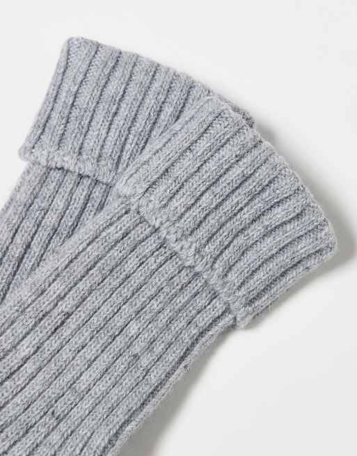 ASOS DESIGN – 2er-Pack knöchelhohe Stiefelsocken aus Wolle in Hellgrau und Haferbeige, 2 von 3