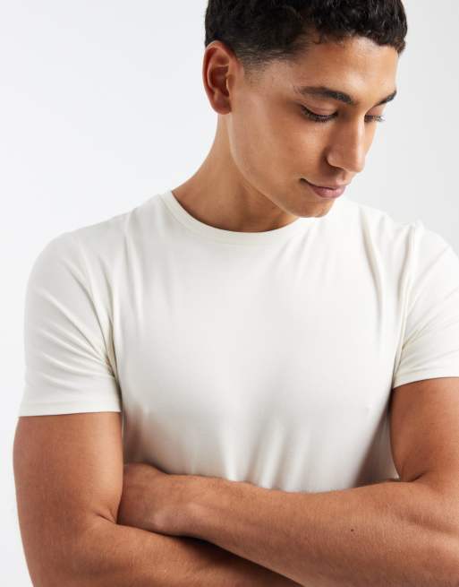 ASOS DESIGN – 2er-Pack körperbetonte Basic-T-Shirts in Cremeweiß, 5 von 5