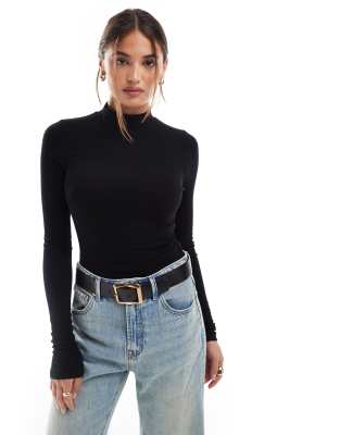 ASOS DESIGN - 2er-Pack langärmlige Bodys in Schwarz und Weiß mit Stehkragen-Bunt