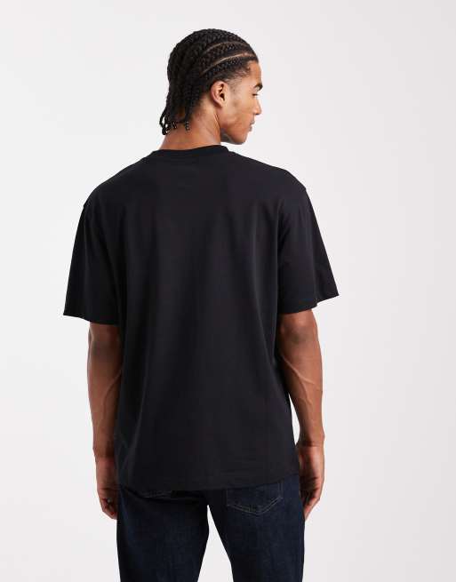 ASOS DESIGN – 2er-Pack Relaxed Fit Basic-T-Shirts in Schwarz mit Rundhalsausschnitt, 4 von 5