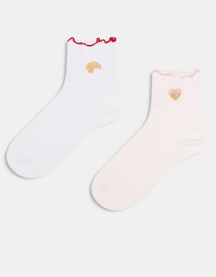 ASOS DESIGN - 2er-Pack Socken mit Frühstücksmotiv und Rüschenkante-Weiß