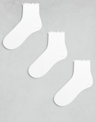 3 pack frill edge ankle socks in white