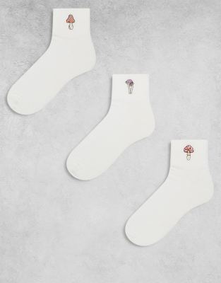 ASOS DESIGN 3 pack short sock with mushroom embroidery in ecru - CREAM