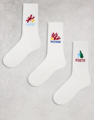 3 pack socks with graphics in white
