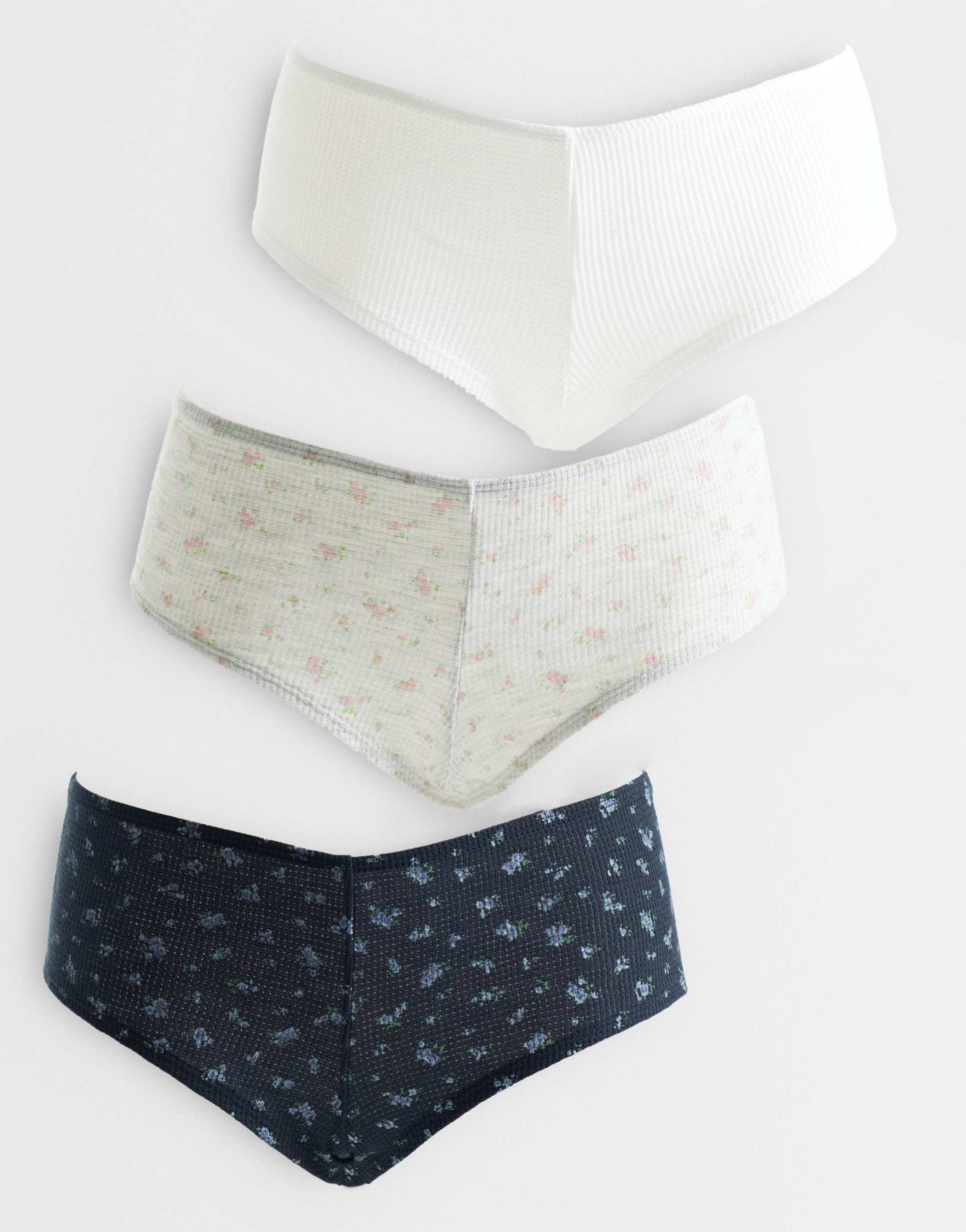 asos design 3 pack waffle boy short in white & gray and navy ditsy print