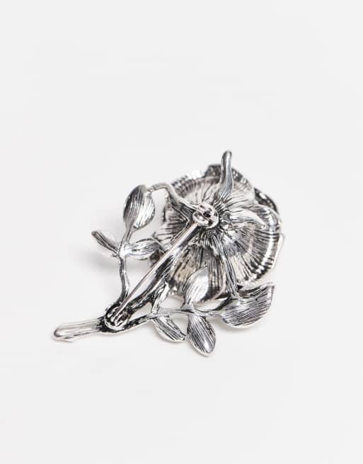 ASOS DESIGN 3D rose brooch in burnished silver tone, 3 of 3