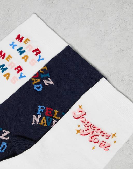 ASOS DESIGN – 3er-Pack bunte Socken mit weihnachtlichen „Feliz Navidad“-Motiven, 3 von 3