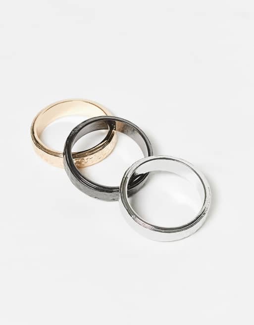 ASOS DESIGN – 3er-Pack Ringe in verschiedenen Farben mit gehämmerter Struktur, 2 von 3