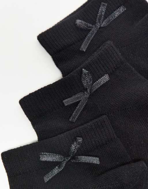 ASOS DESIGN 5 pack bow back sneaker socks in black, 2 of 3