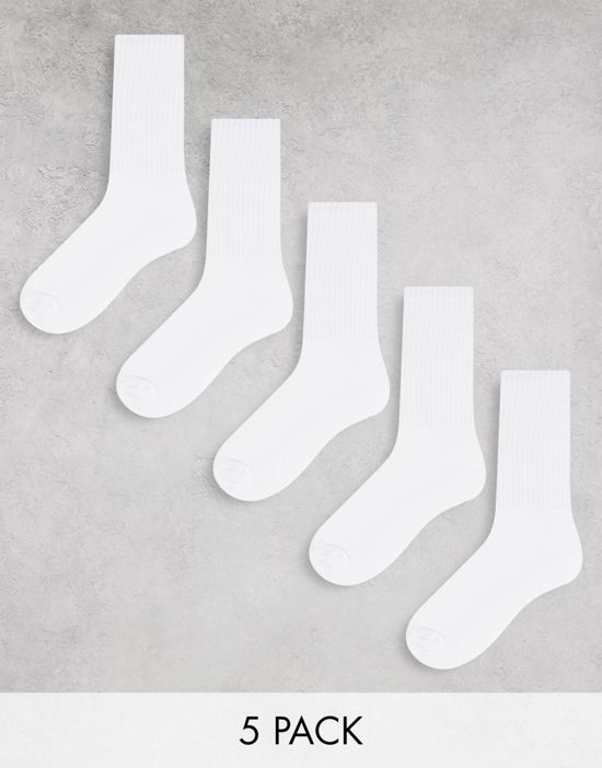 https://images.asos-media.com/products/asos-design-5-pack-sport-socks-with-terry-sole-in-white/201639733-1-white?$n_550w$&wid=550&fit=constrain