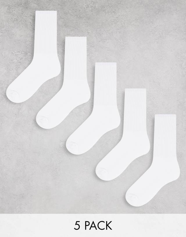 ASOS DESIGN 5 pack sport socks with terry sole in white