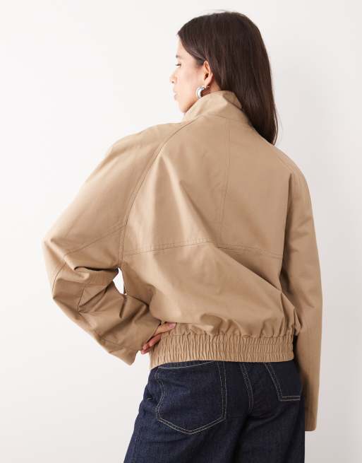 ASOS DESIGN 80-tals utility kort trenchjacka i mörk sten, 4 av 4