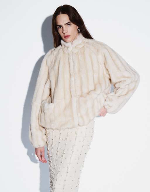 ASOS DESIGN 80's oversized faux fur bomber coat in cream, 4 of 4