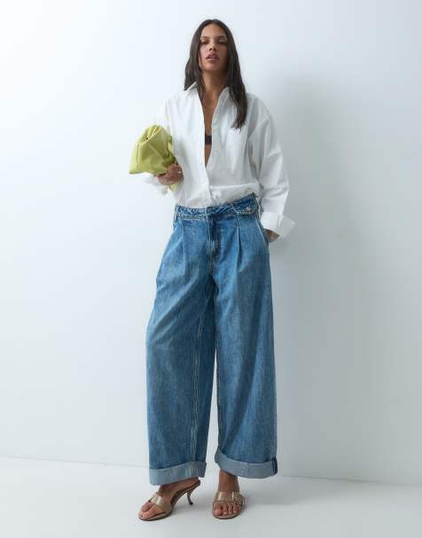 ASOS DESIGN 80s pocket detail jeans in lightwash blue - view 1
