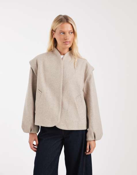 ASOS DESIGN 80's shoulder formal bubble hem jacket in cream - view 1