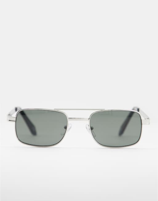 ASOS DESIGN 90's aviator sunglasses with silver frame and smoke lens, 2 of 4