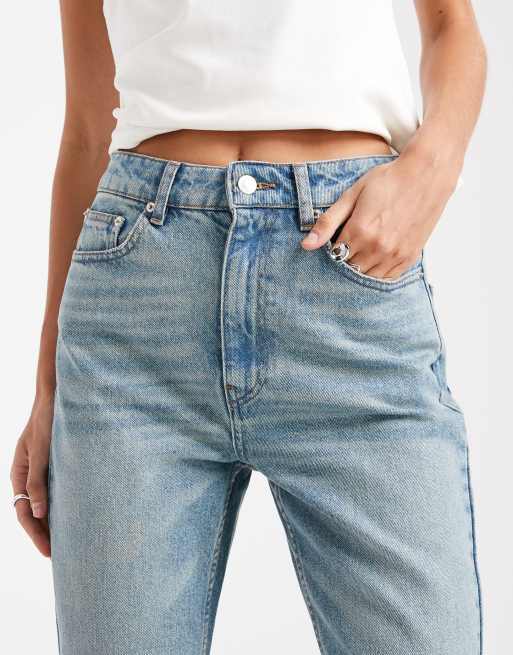 ASOS DESIGN 90s flare jeans in pale vintage wash, 5 of 5