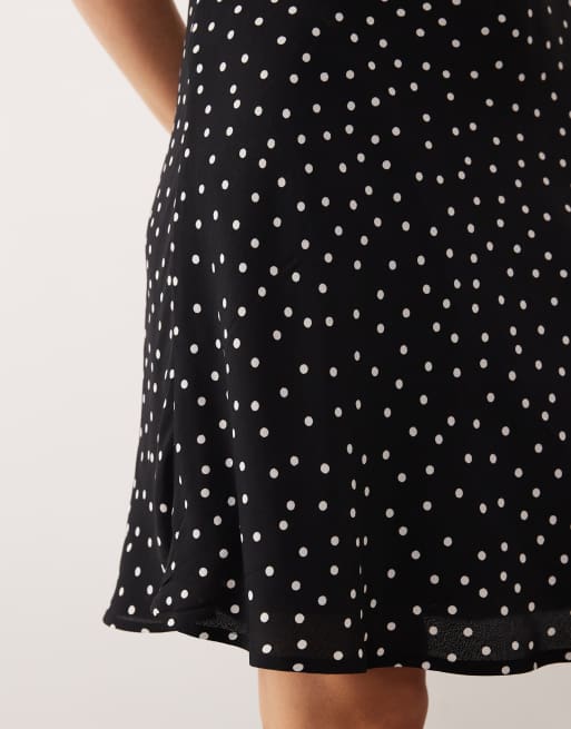 ASOS DESIGN 90s length skirt in polka dot, 5 of 5
