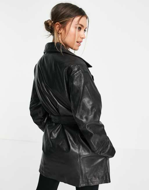 ASOS DESIGN 90s mum leather jacket in black, 2 of 4