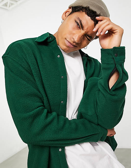 Men 90s oversized fleece shirt in collegiate green 