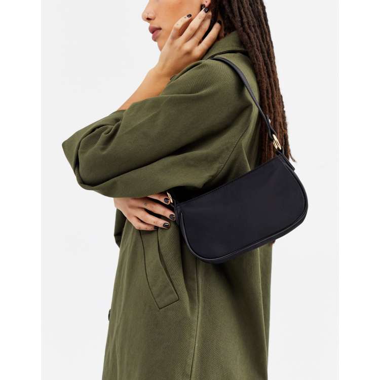 The bag of 2019 aka the 90s Shoulder bag