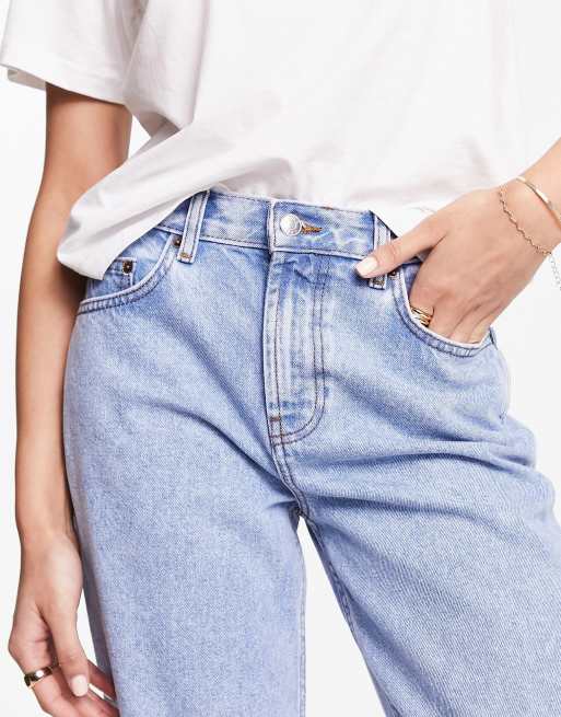 ASOS DESIGN 90s straight jean in light blue with split hem