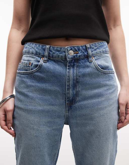 ASOS DESIGN 90s straight jeans in light midwash with rips, 4 of 5
