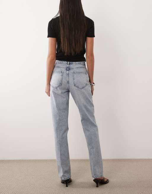 ASOS DESIGN 90s straight jeans with crease detail in lightwash blue, 3 of 5