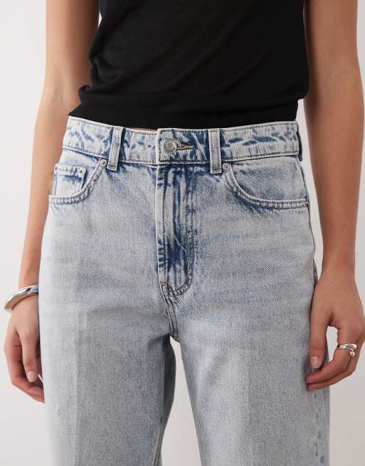 ASOS DESIGN 90s straight jeans with crease detail in lightwash blue, 4 of 5
