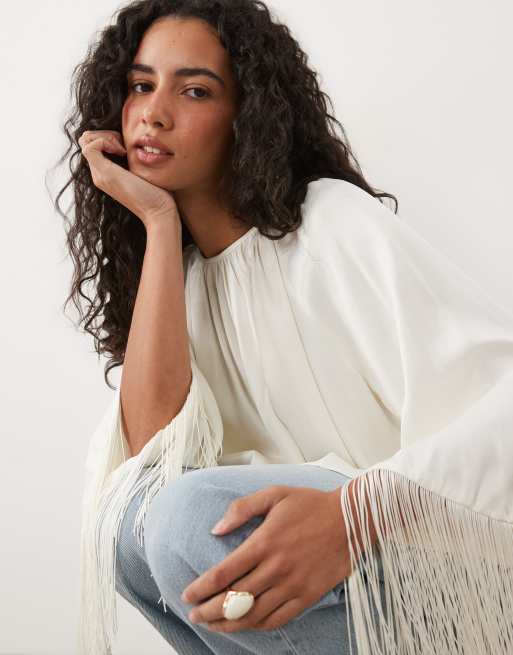 ASOS DESIGN A-lijn satijnen top met franjerand in ecru, 3 van 4