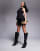 Thumbnail 1 van 5