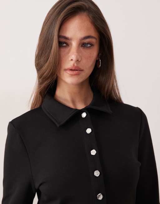 ASOS DESIGN – A-Linien-Minikleid aus Interlock-Stoff in Schwarz mit Kragen und Knopfleiste, 4 von 4