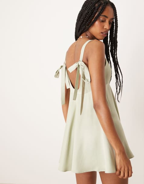 ASOS DESIGN – A-Linien-Minikleid in Salbeigrün mit Satin-Zierschleifen am Rücken - view 1