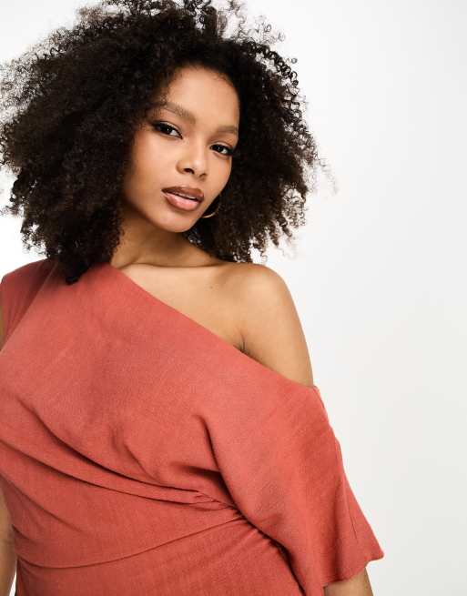 ASOS DESIGN - Aangerimpelde midi-jurk van linnen met verlaagde schouder in roestbruin, 3 van 4