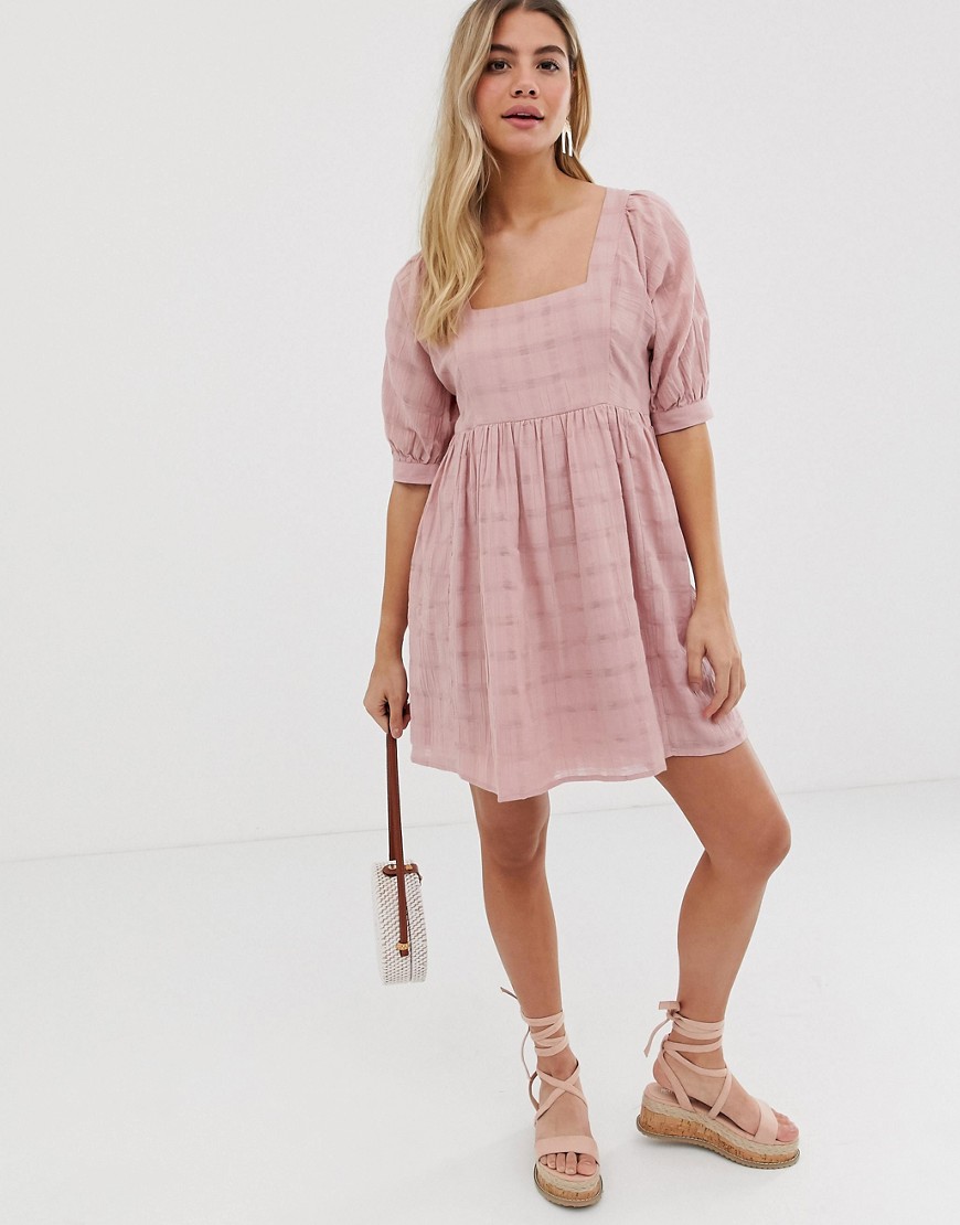 ASOS DESIGN - Aangerimpelde mini-jurk met textuur en ruitpatroon-Roze
