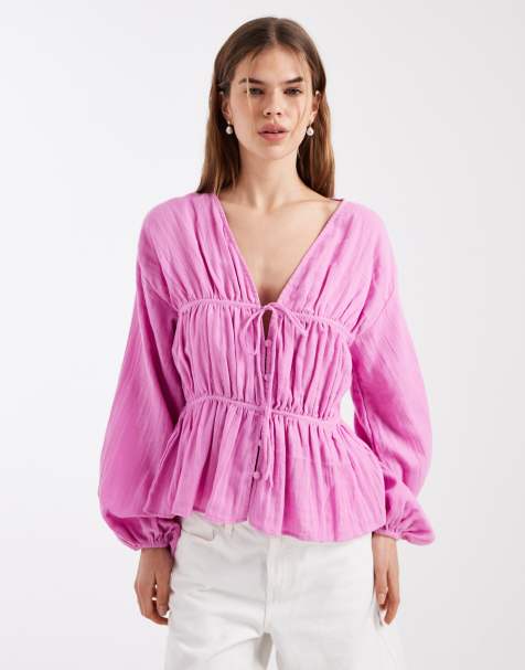 ASOS DESIGN - Aangerimpelde top met lange mouwen en knoopjes in roze - view 1