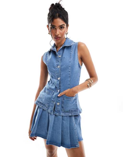 ASOS DESIGN - Aansluitend denim gilet in middenblauw